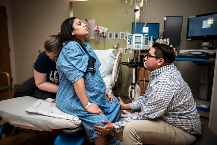 Epidural vs. Natural Birth: Making the Right Choice