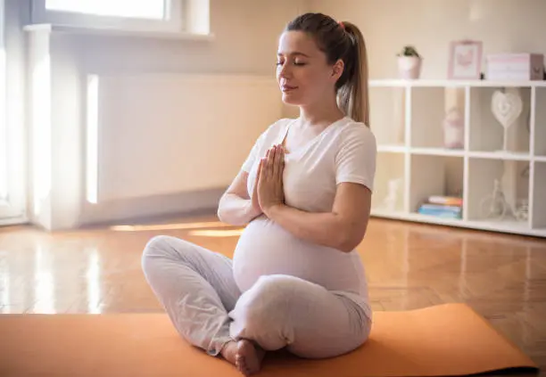 Mindfulness and Meditation for a Calmer Pregnancy